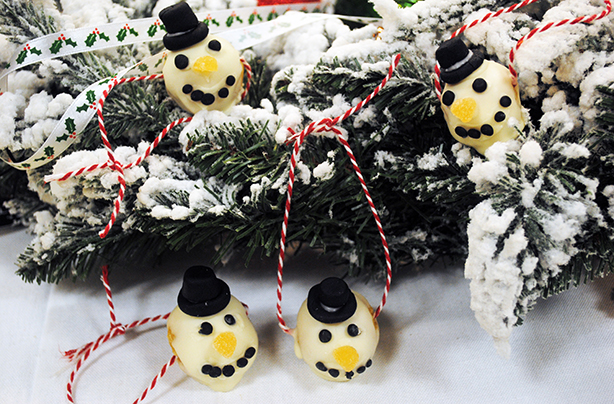Edible Christmas decorations: a Christmas tree you can eat ...