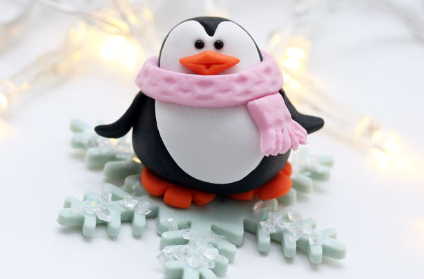 Penguin cake decorations 