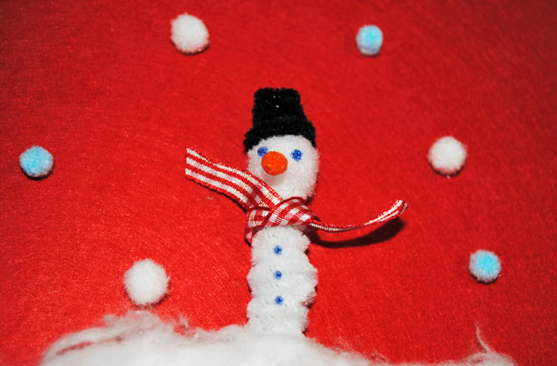 How to make a snowman pencil topper craft