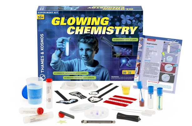 Best new toys 2014: Glowing Chemistry Best new toys 2014: Glowing Chemistry