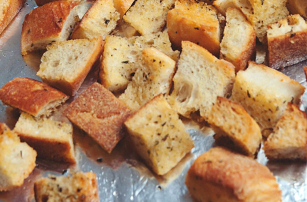 Homemade croutons Homemade croutons