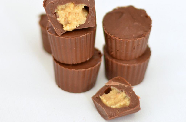 Homemade mini peanut butter cups Homemade mini peanut butter cups