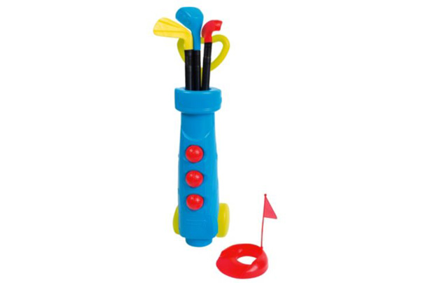 50 outdoor toys for Summer: Junior Golf Set 50 outdoor toys for Summer: Junior Golf Set