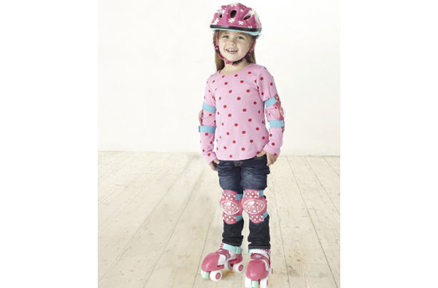50 outdoor toys for Summer: Toddler Skates 50 outdoor toys for Summer: Toddler Skates