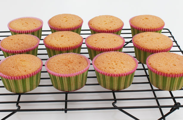 Basic cupcakes Basic cupcakes
