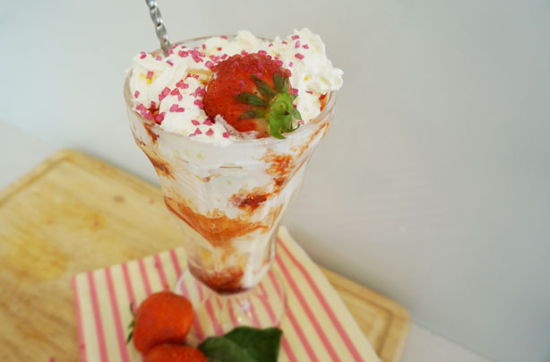 Pimm's sundae Pimm's sundae