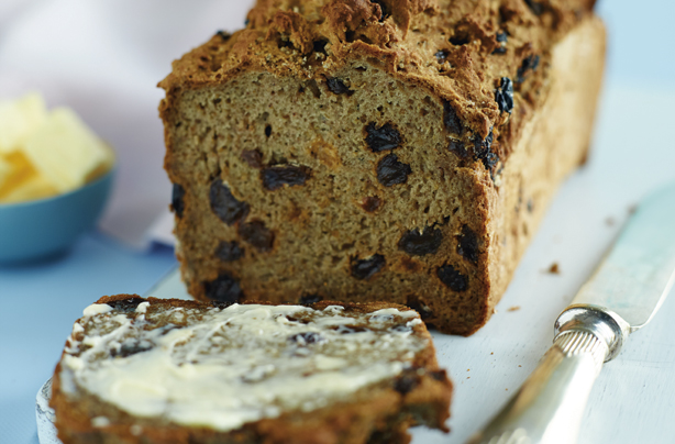 Gluten-free raisin and cinnamon bread Gluten-free raisin and cinnamon bread