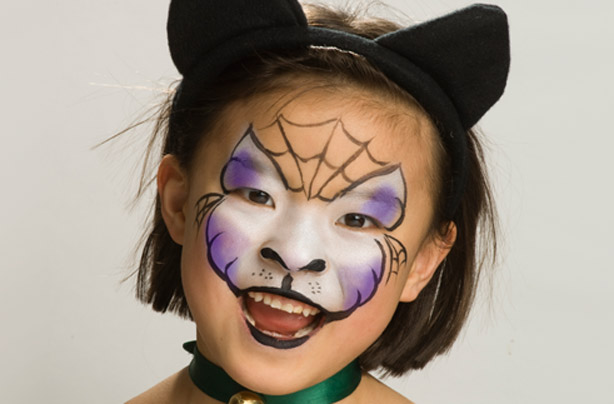 Halloween cat face paint tutorial - goodtoknow