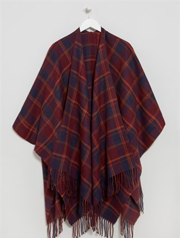 Winter accessories under £10 Winter accessories under £10