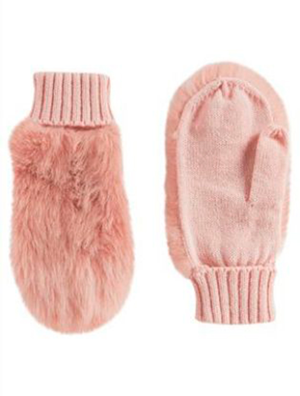 Winter accessories under £10 Winter accessories under £10