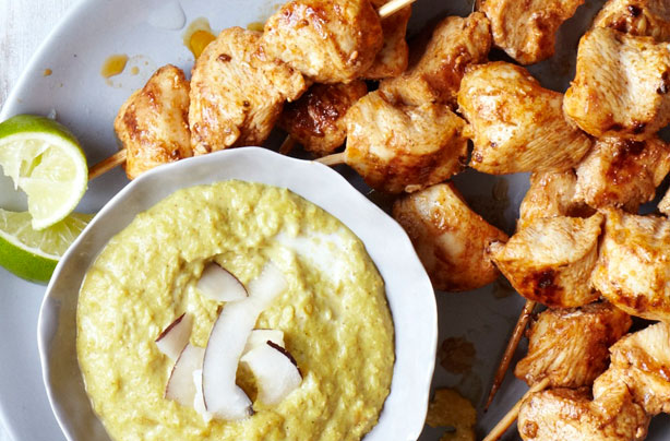Chicken-tandoori-skewers-with-coconut-sauce
