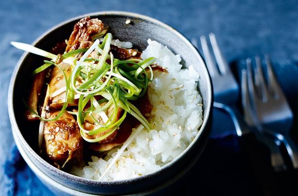 Slow cooker Asian chicken thighs Slow cooker Asian chicken thighs