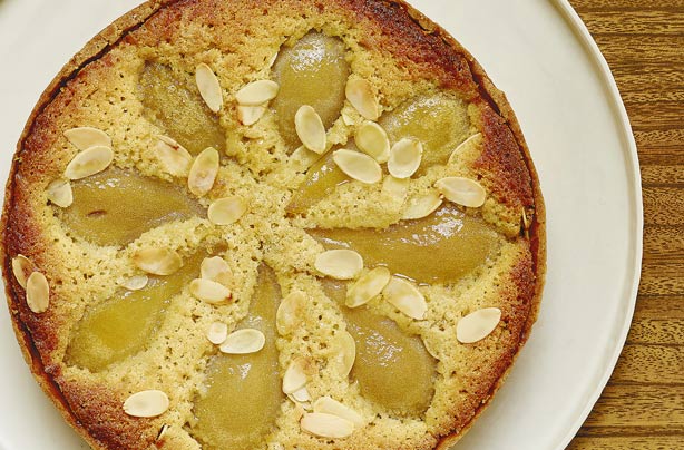 Lisa Faulkner's pear and frangipane tart