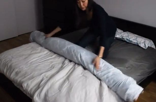 Ingenious duvet cover trick