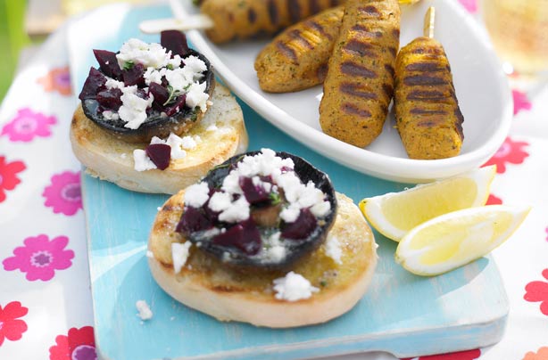 Beetroot and mushroom burgers Beetroot and mushroom burgers