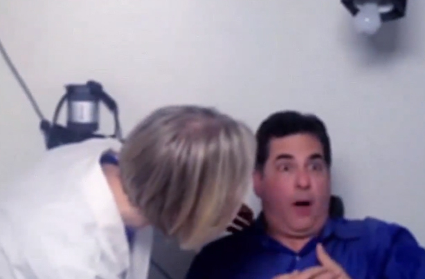Blind man sees daughter for first time ever video