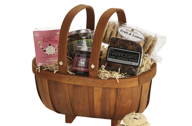 Christmas food hampers 2016 under £30 Christmas food hampers 2016 under £30