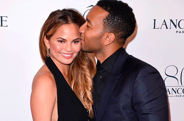Chrissy Teigen Announces Pregnancy with the Help of Baby Luna: Chrissy Teigen Announces Pregnancy with the Help of Baby Luna: