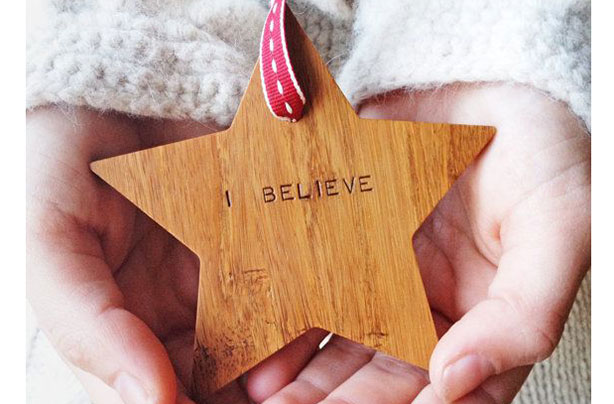 How to make the kids believe in Santa How to make the kids believe in Santa