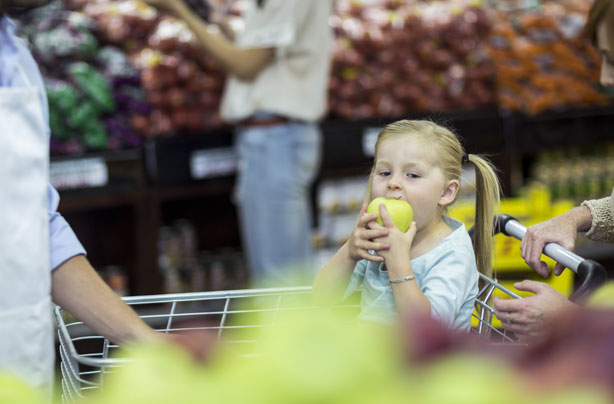 Free fruit for kids in supermarkets