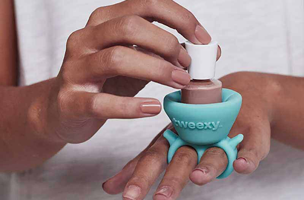 Tweexy nail polish ring