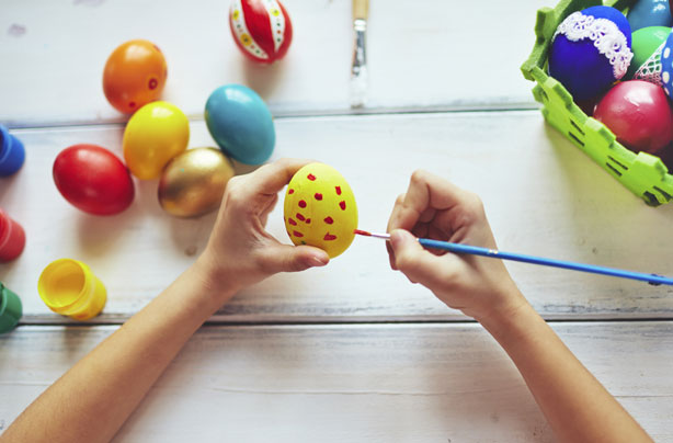 Easter egg painting Easter egg painting