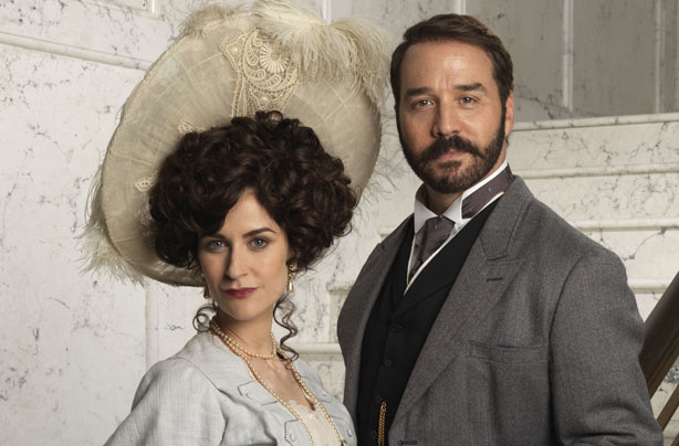 Katherine Kelly and Jeremy Piven