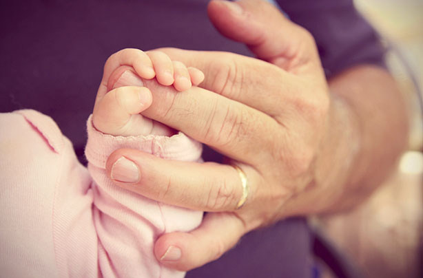 Grandparent maternity leave
