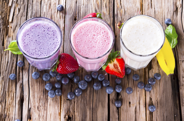 Smoothies, fruit, berries