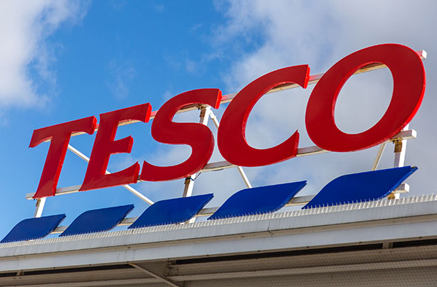 Tesco to hand out free fruit to shoppers? children