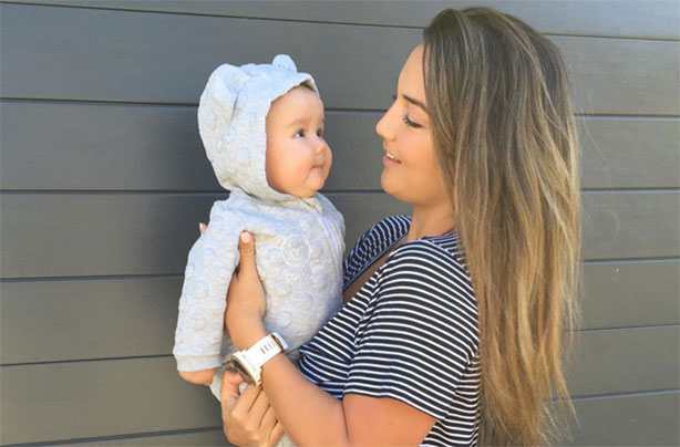 Fit mum baby bump