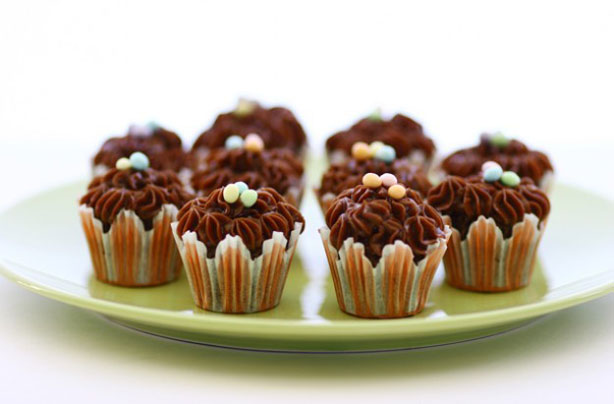 Easter cakes and bakes Easter cakes and bakes