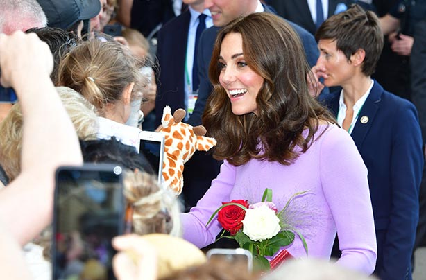 Pregnant Kate Middleton & Prince William Hit the Ice & Meet with Swedish Royal Family!
