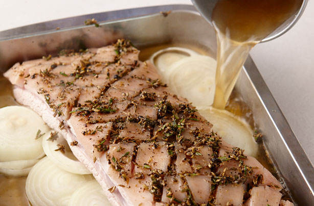 best way to make pork belly crackling